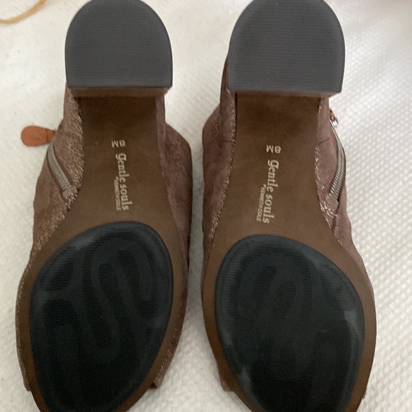 New Gentle Souls Bootie - Picture 3 of 6